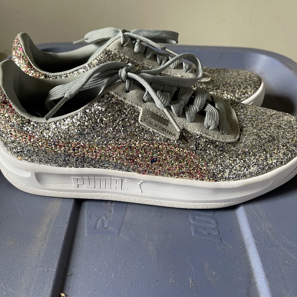 🤩Puma California Glitz’s Tennis Shoes🤩